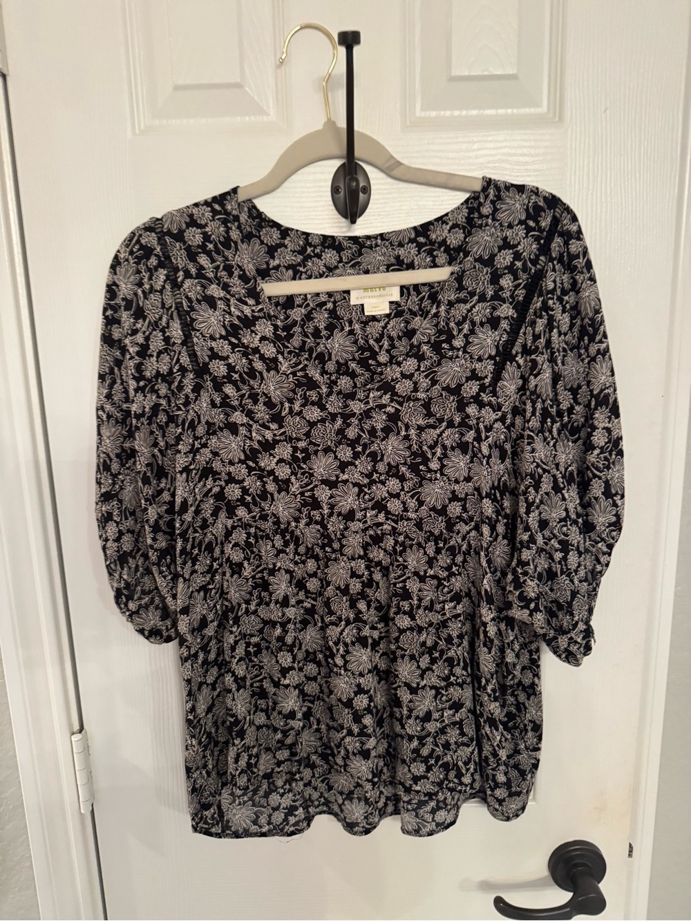 Maeve Black and White Floral Scoop Neck Tunic